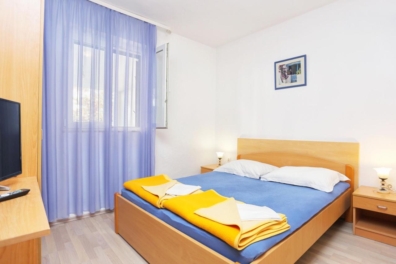 Apartments And Rooms With Parking Space Tucepi, Makarska - 5263 Tučepi Exterior foto