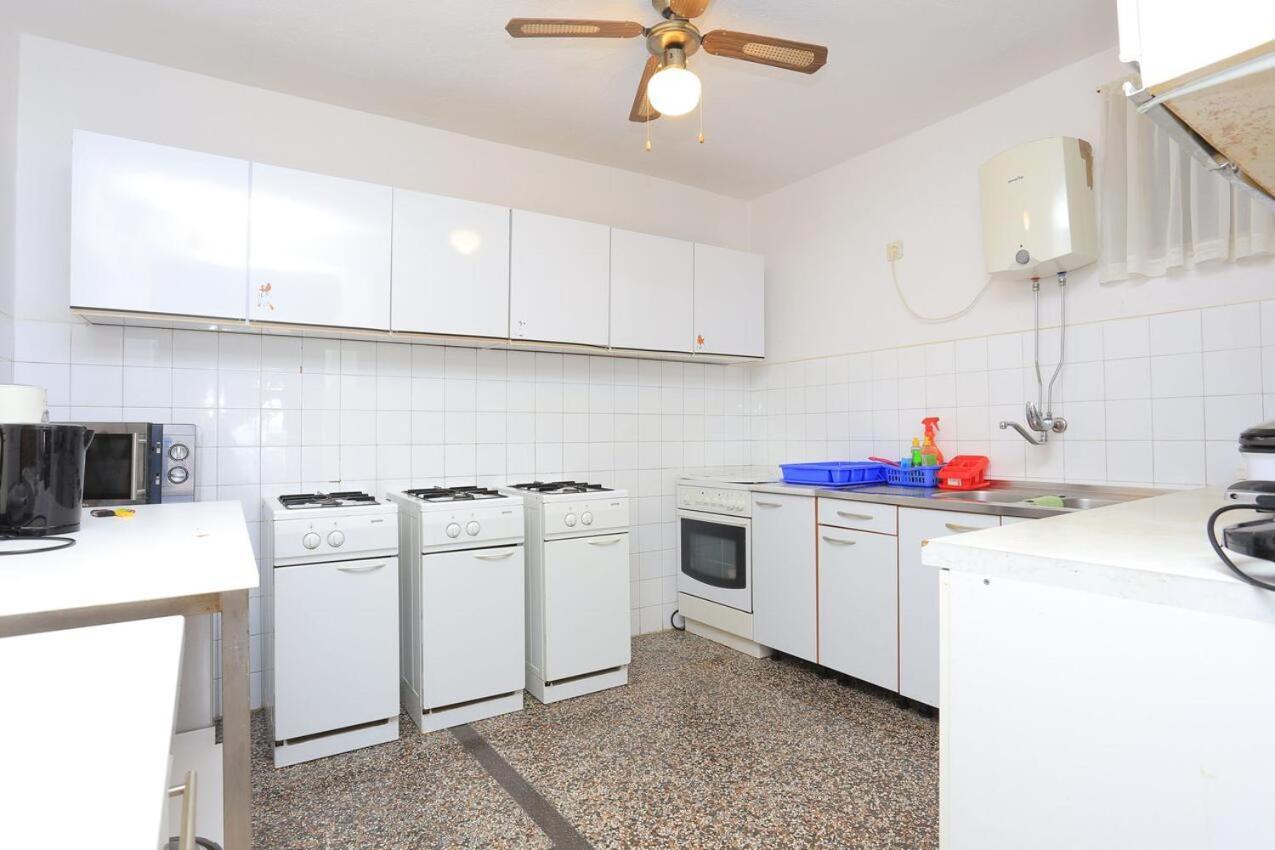 Apartments And Rooms With Parking Space Tucepi, Makarska - 5263 Tučepi Exterior foto