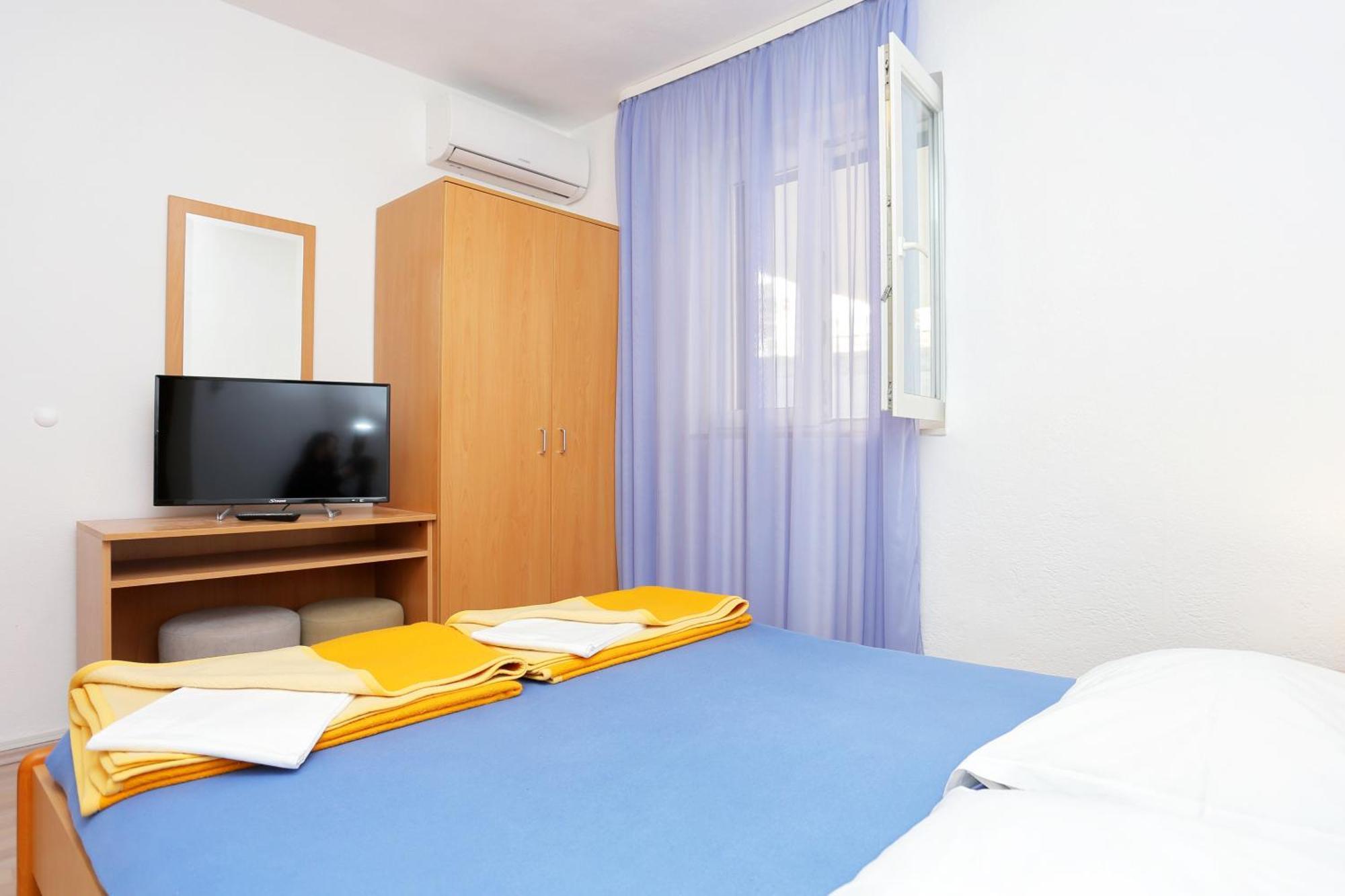 Apartments And Rooms With Parking Space Tucepi, Makarska - 5263 Tučepi Quarto foto